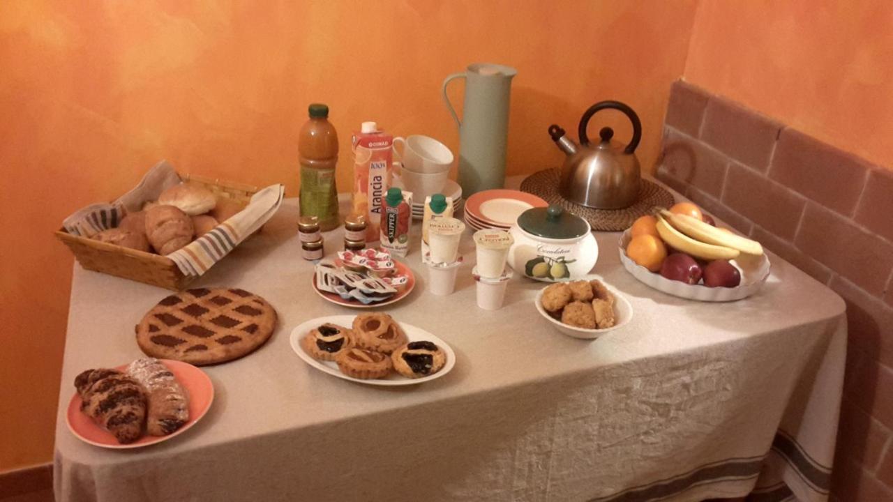 B&B La Mita Giuliano di Roma Luaran gambar